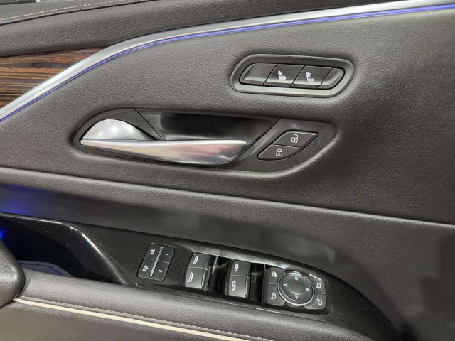 Used 2021 Cadillac Escalade Luxury image 29