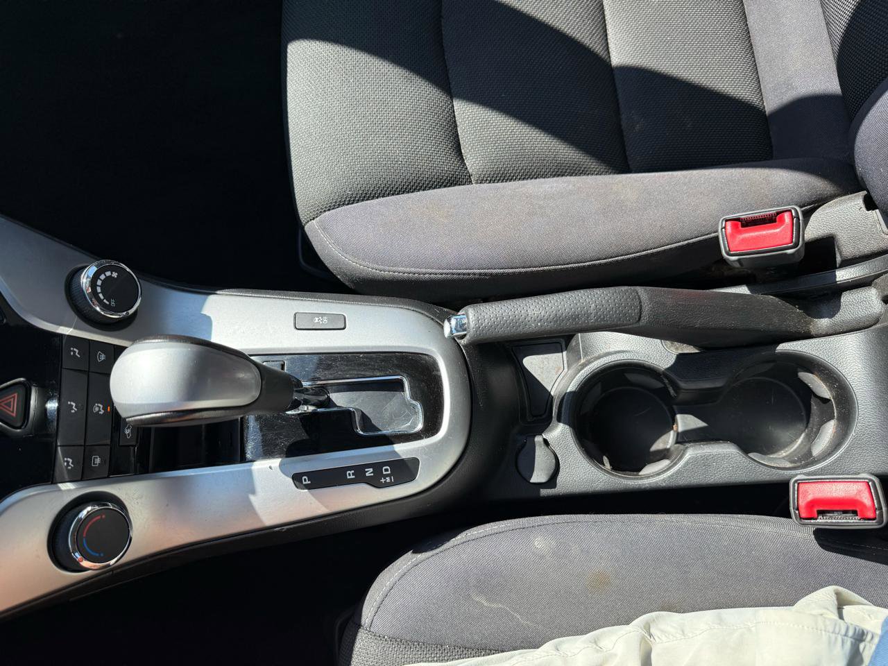 Used 2014 Chevrolet Cruze LT FWD image 13