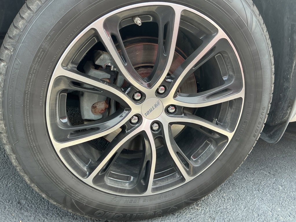 Used 2019 Toyota Highlander Limited Platinum AWD/4WD image 5