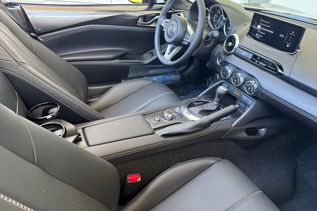 New 2026 MAZDA MX-5 Miata Grand Touring w/ Weather Package RWD image 15