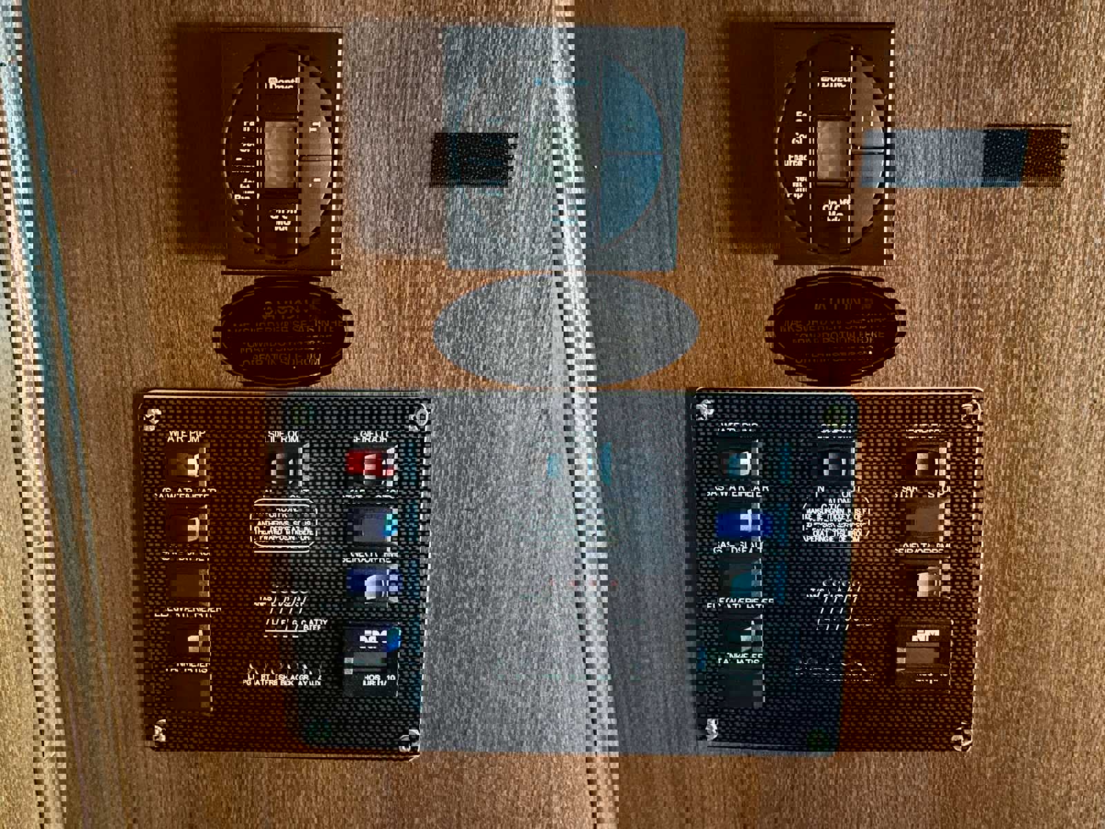 Used 2014 Chevrolet Express 4500 w/ RV Package image 21