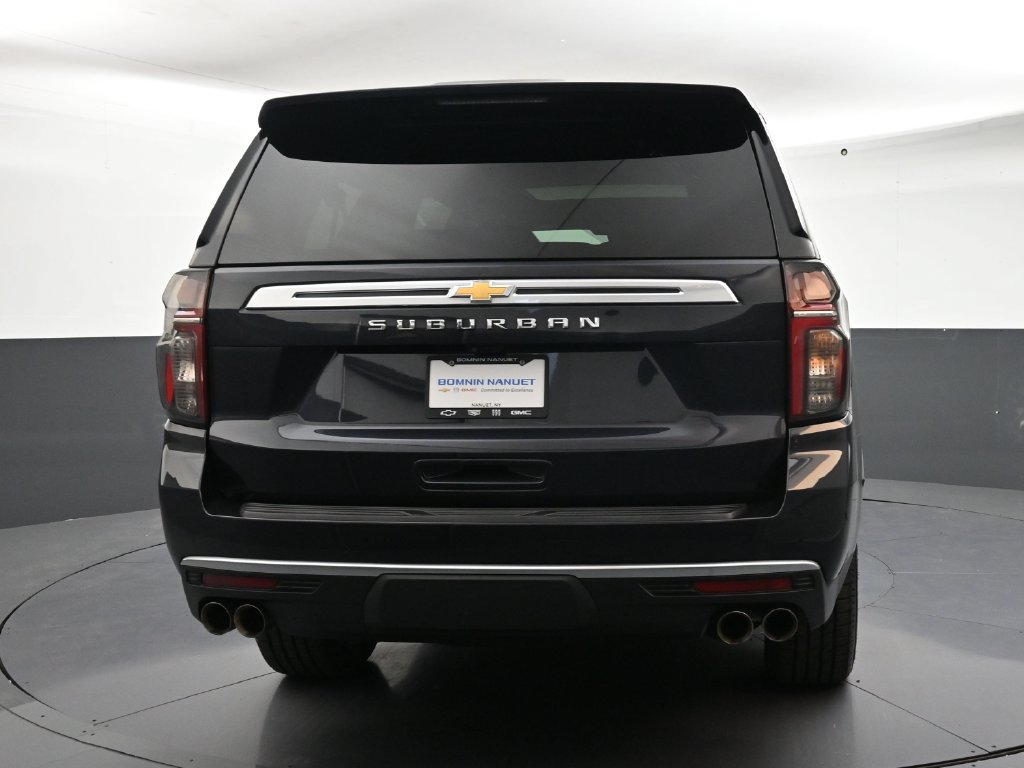 Certified 2023 Chevrolet Suburban High Country w/ Premium Package 2 AWD/4WD image 4