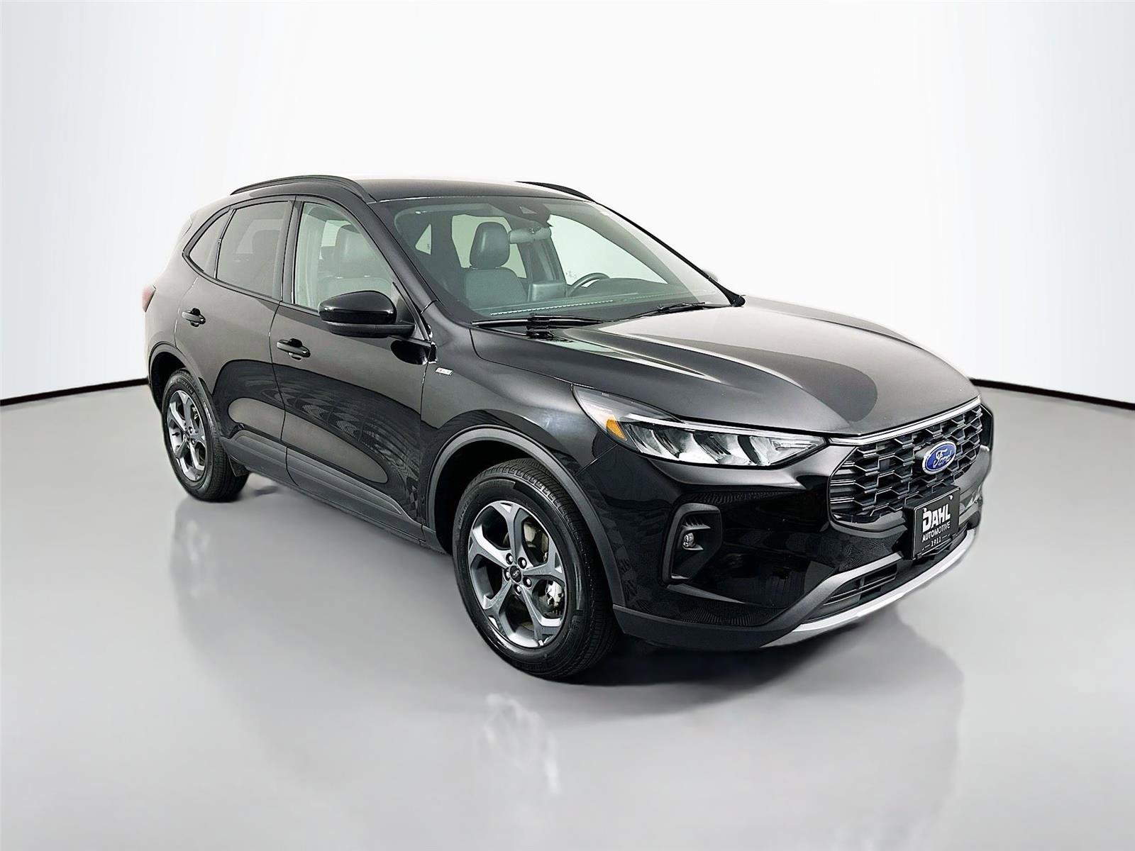 Used 2025 Ford Escape ST-Line Select