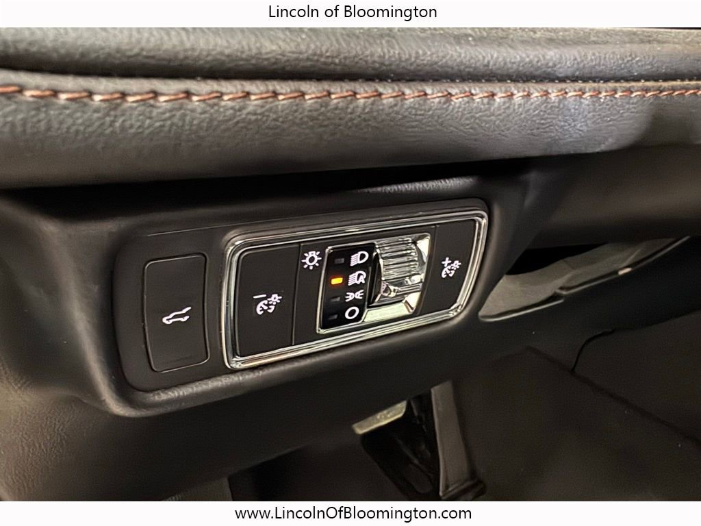 Certified 2022 Lincoln Aviator Reserve w/ Elements Package Plus image 40