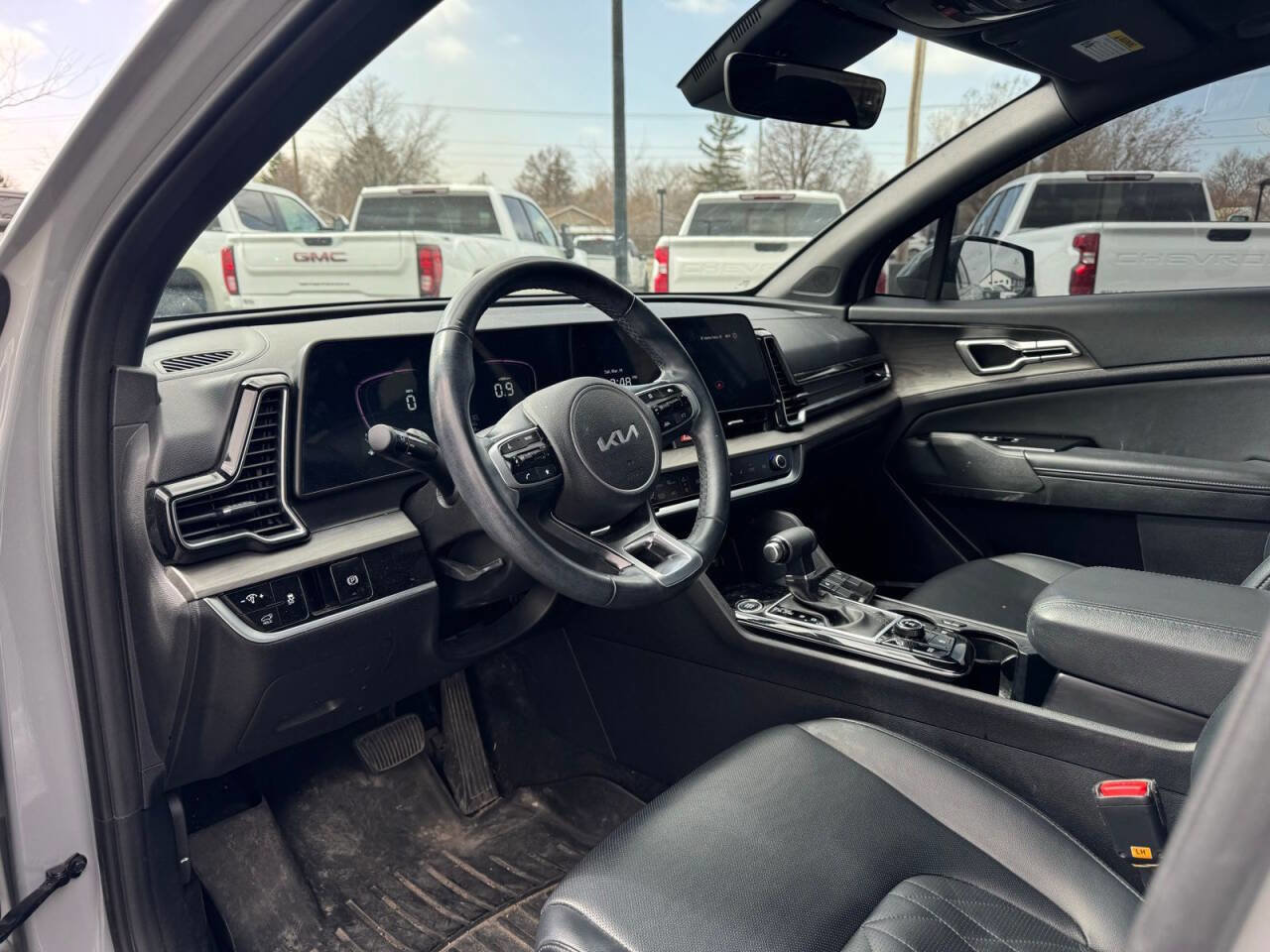 Used 2024 Kia Sportage X-Line w/ X-Line Premium Package image 11