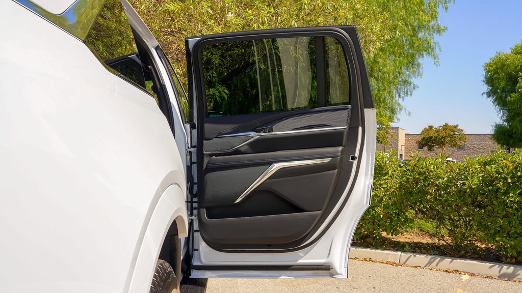 New 2026 Cadillac Escalade IQ Luxury 1 image 8