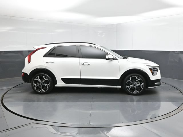 Used 2024 Kia Niro EX Touring FWD image 15