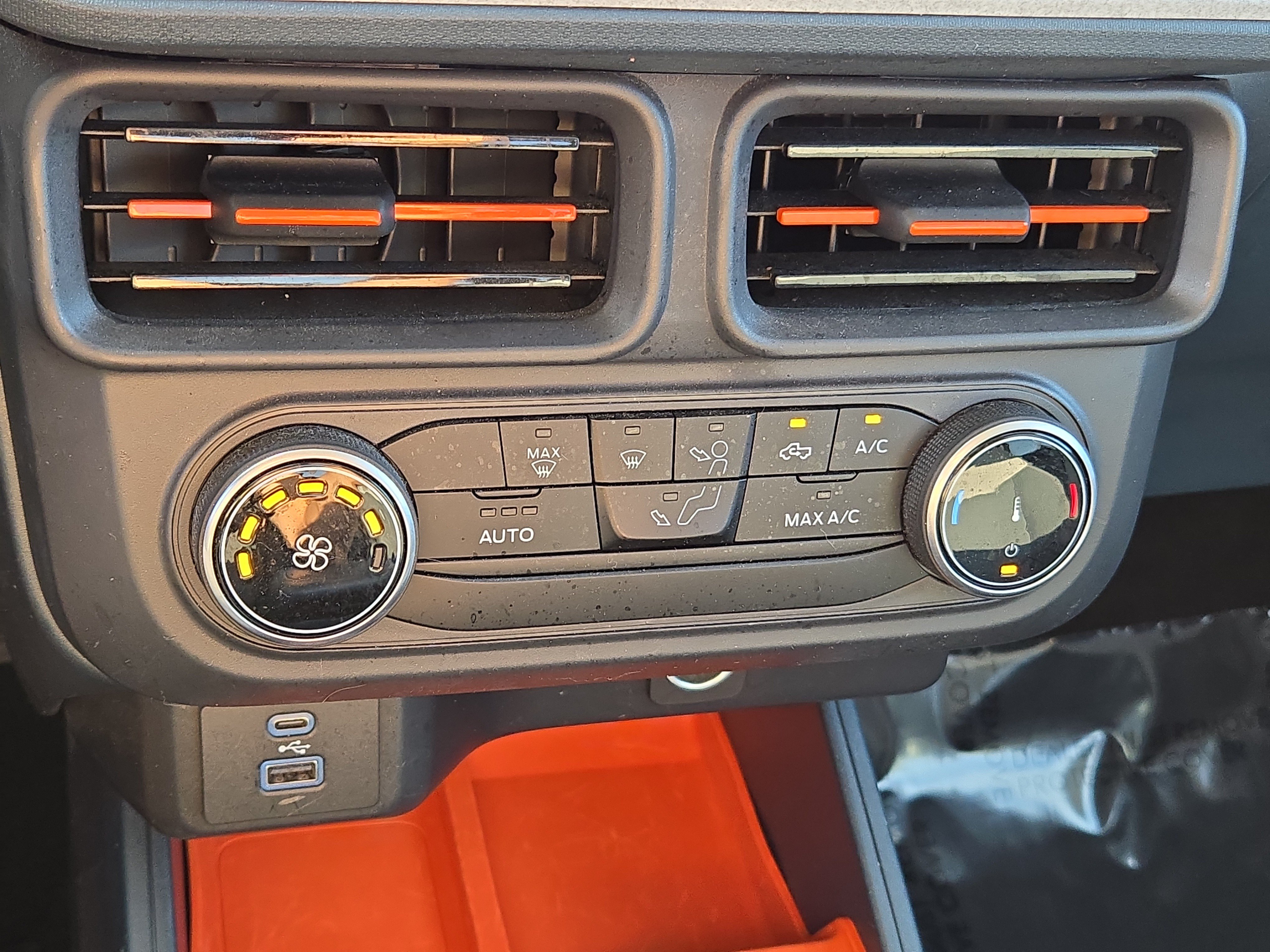 Used 2024 Ford Maverick XLT FWD image 26