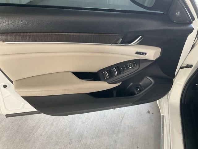 Certified 2019 Honda Accord EX-L image 5