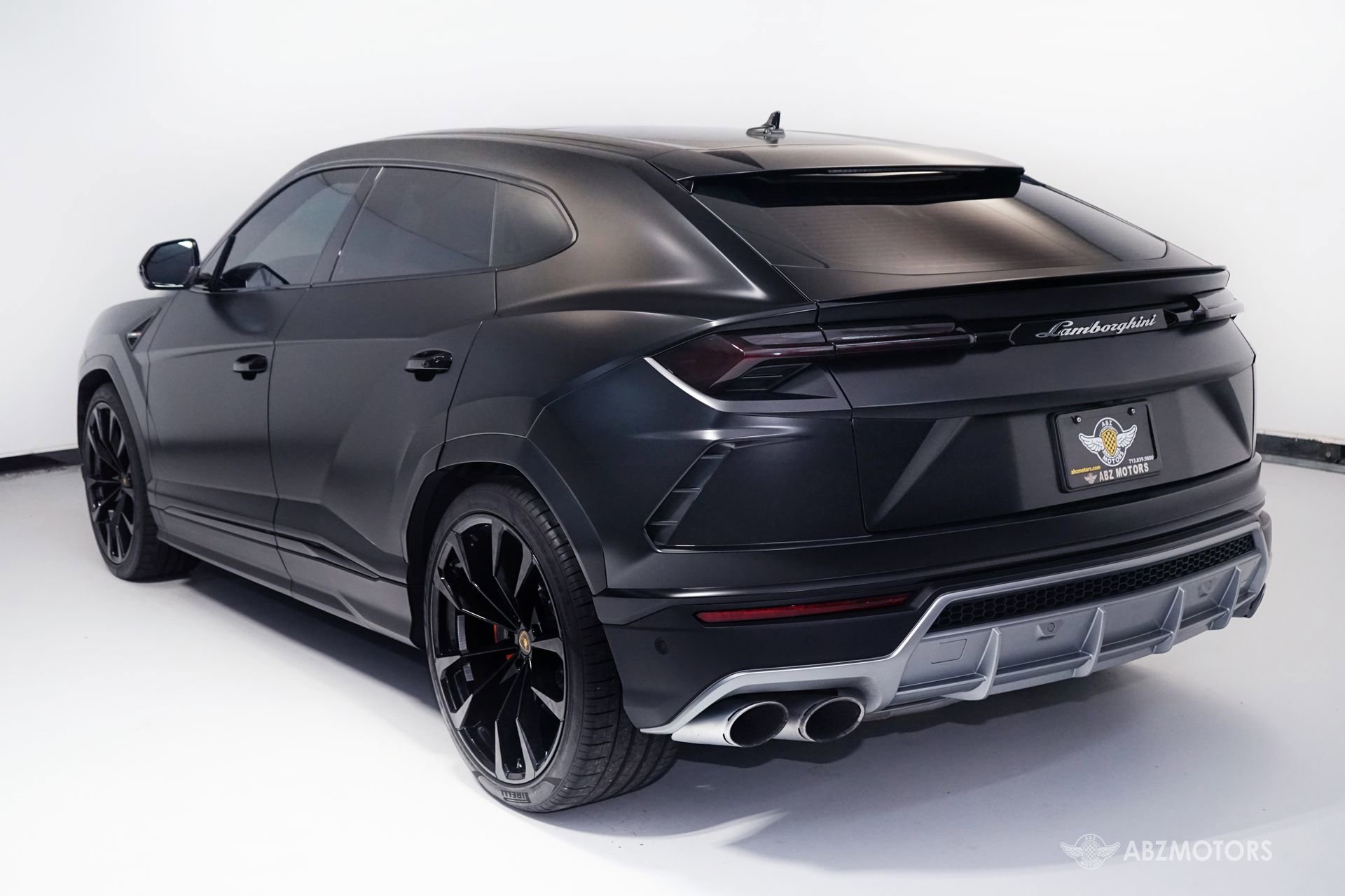 Used 2022 Lamborghini Urus image 7