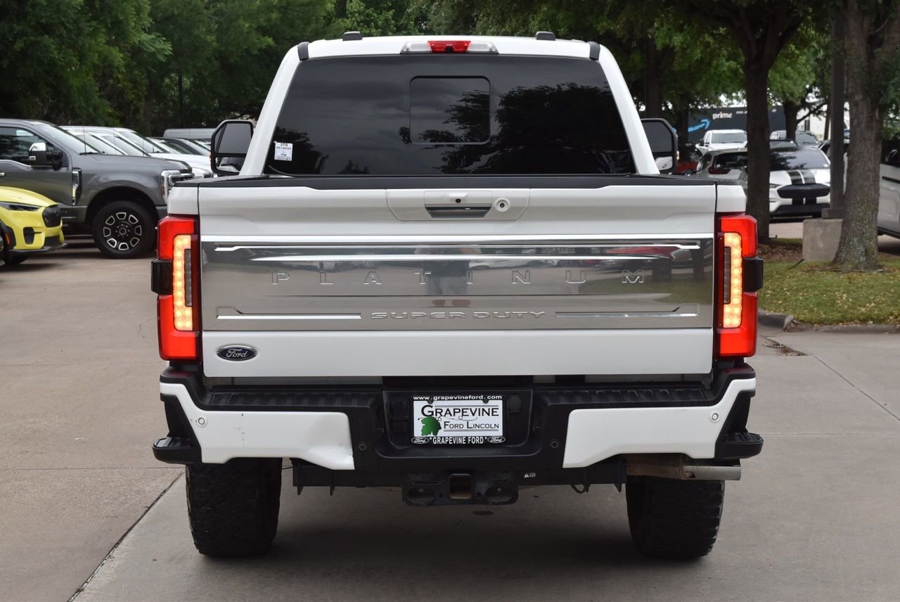 Used 2024 Ford F250 Platinum image 9