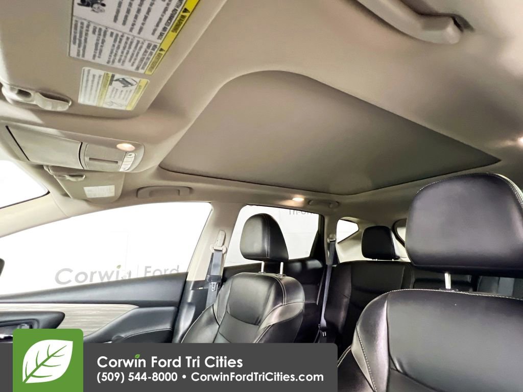 Used 2018 Nissan Murano SL w/ Moonroof Package image 25