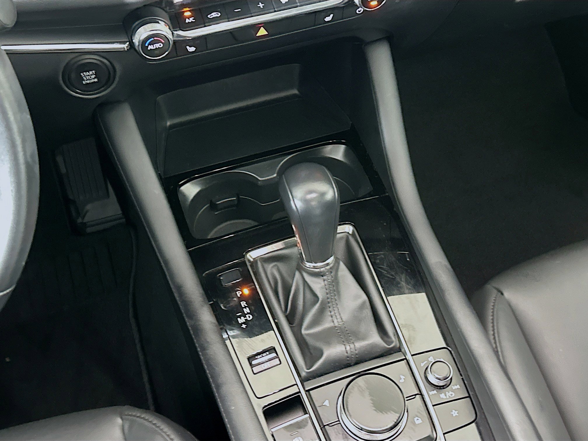 Used 2025 MAZDA MAZDA3 s image 25