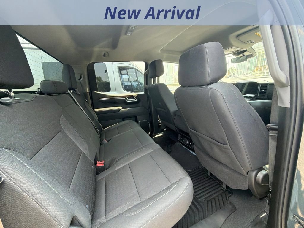 Certified 2025 Chevrolet Silverado 1500 LT AWD/4WD image 6