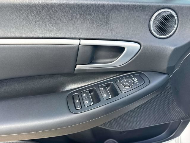 Certified 2026 Hyundai Sonata SEL FWD image 25