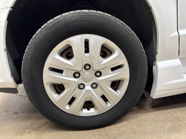 Used 2016 Dodge Grand Caravan SE w/ Quick Order Package 29E SE image 35