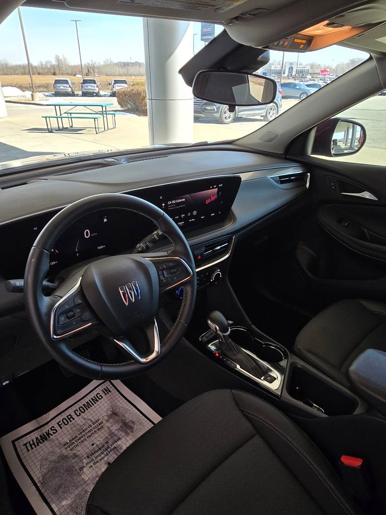 Used 2025 Buick Encore GX Preferred image 13