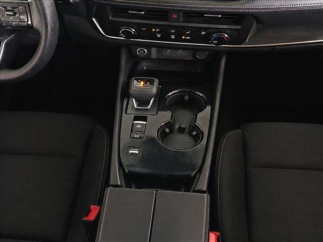 Used 2023 Nissan Rogue S FWD image 20