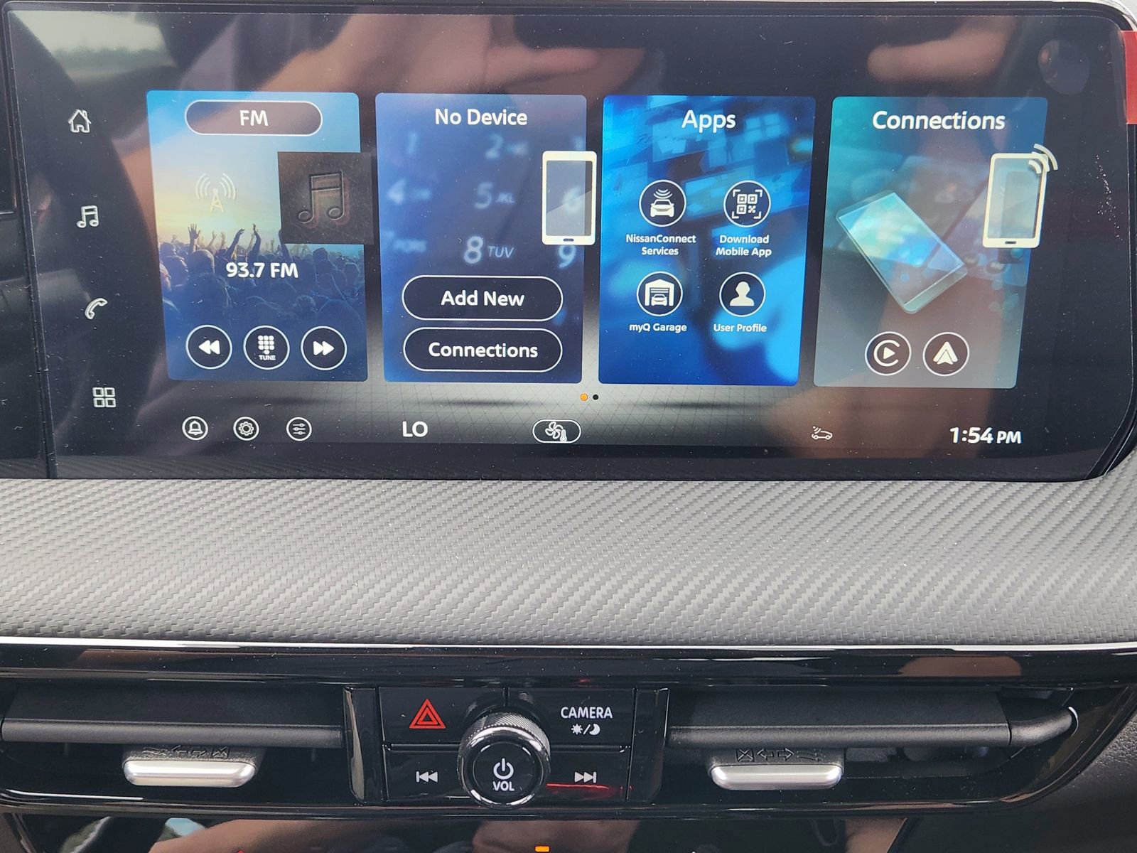 New 2026 Nissan Kicks SR w/ Illumination Package image 17