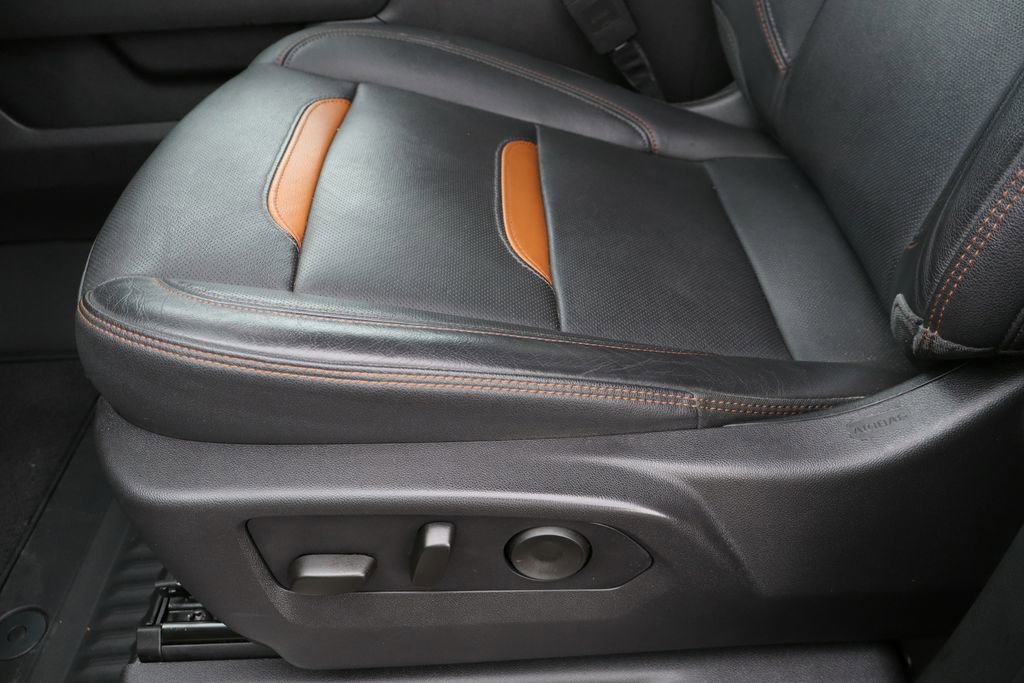 Used 2024 GMC Sierra 1500 AT4 w/ Technology Package image 20