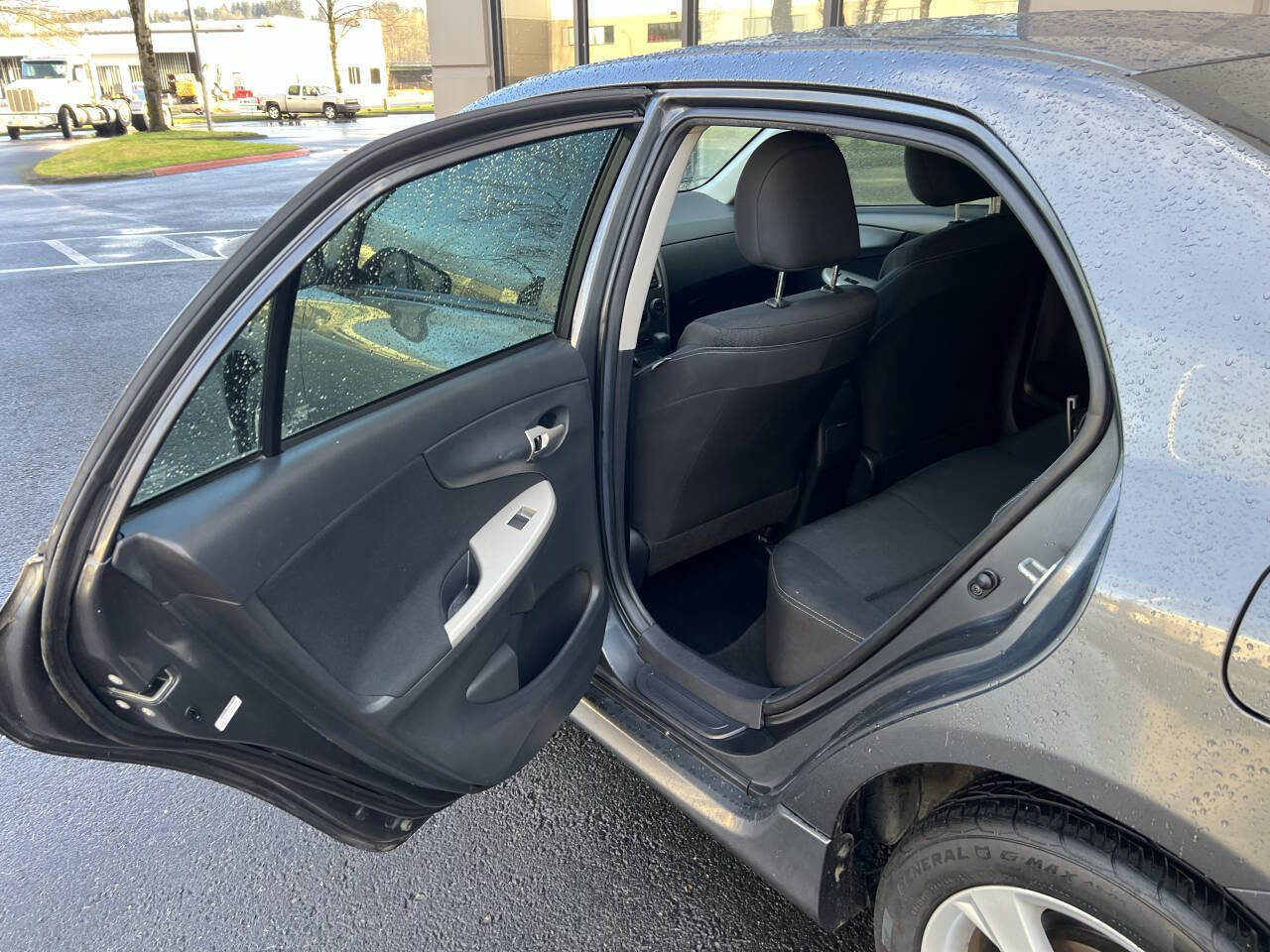 Used 2013 Toyota Corolla S Special Edition image 8