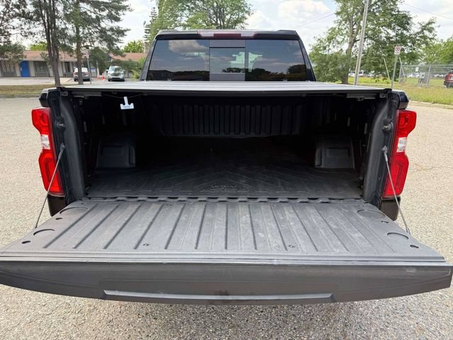 Used 2019 Chevrolet Silverado 1500 LTZ w/ LTZ Premium Package AWD/4WD image 13