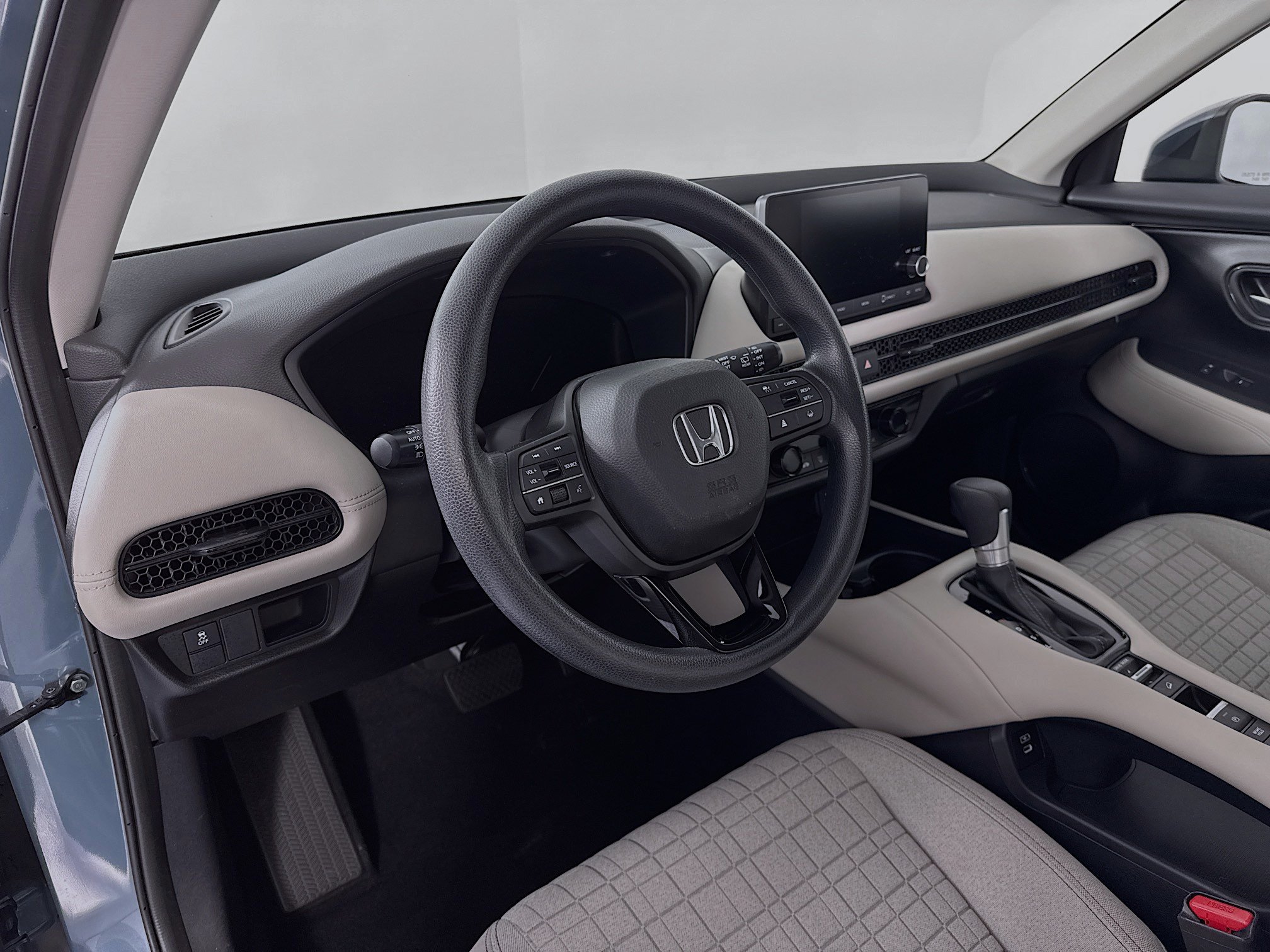 Certified 2024 Honda HR-V LX image 9