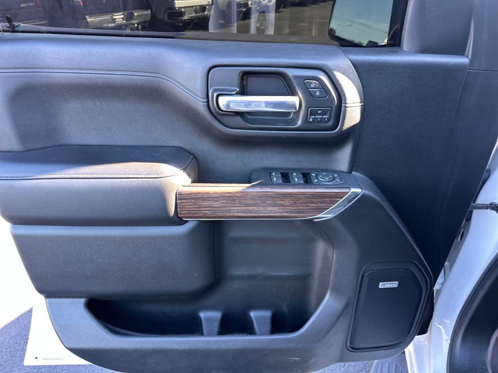 Used 2020 Chevrolet Silverado 1500 High Country w/ Z71 Off-Road Package image 14