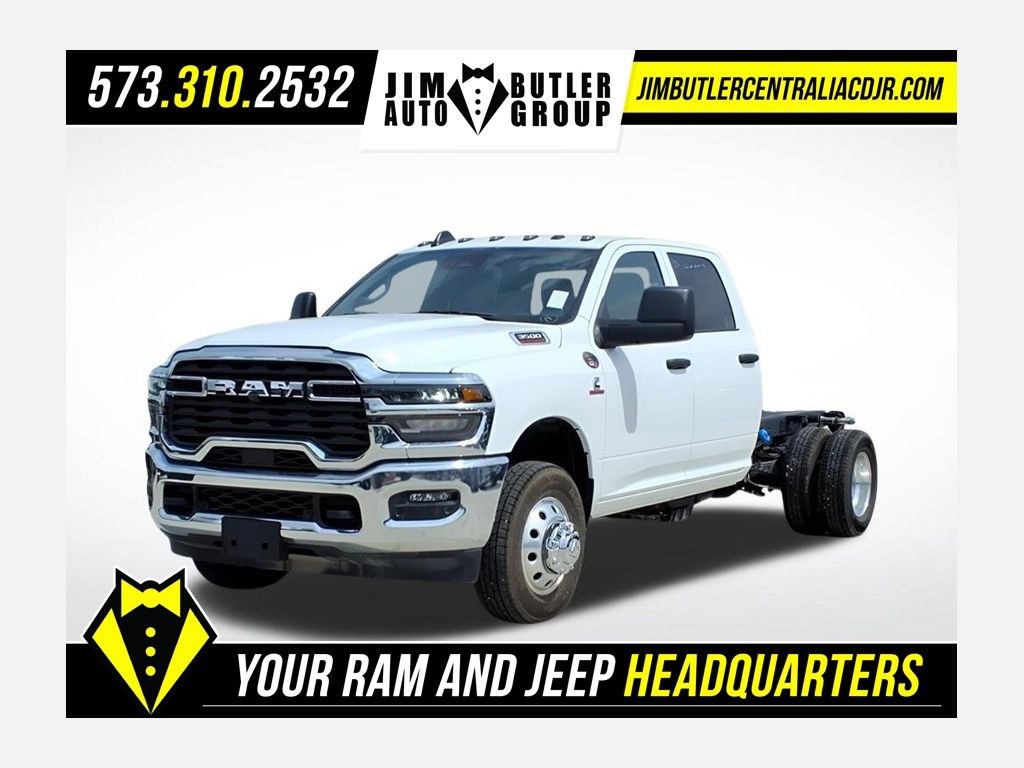 New 2025 RAM 3500 Tradesman w/ Chrome Appearance Group