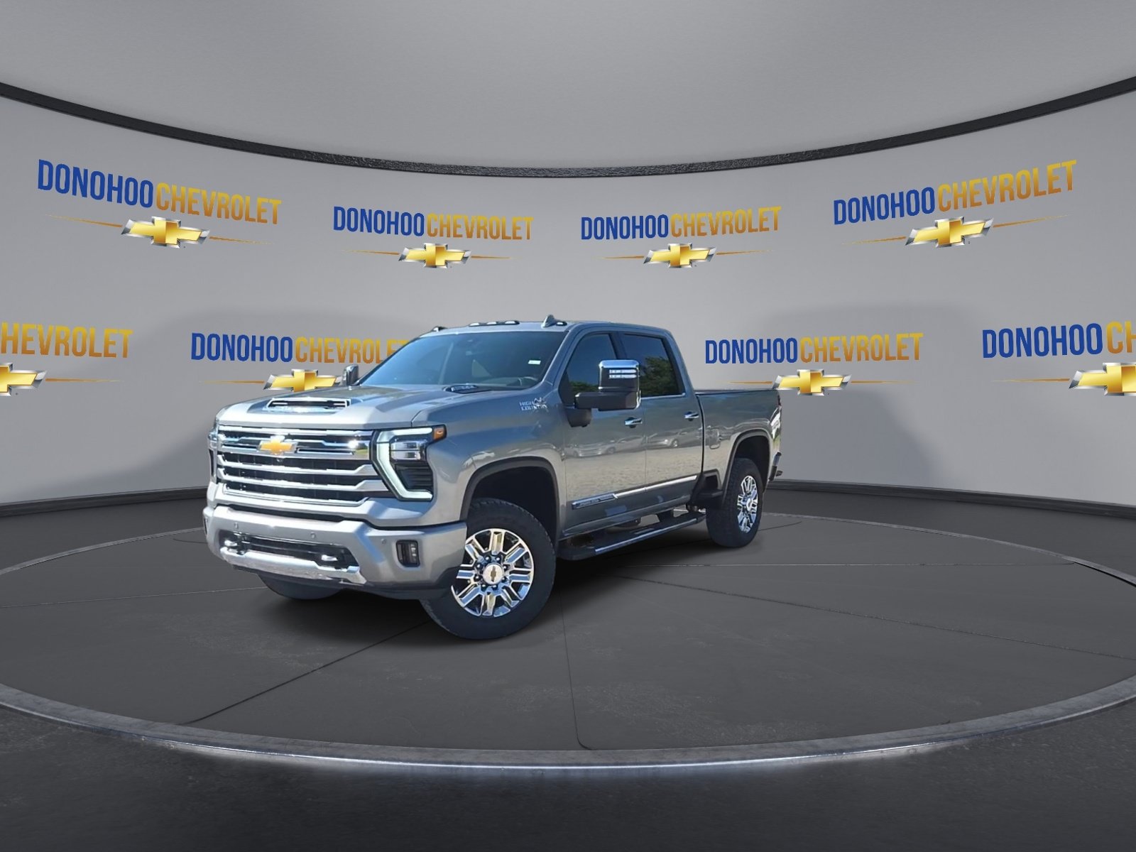 New 2026 Chevrolet Silverado 2500 High Country w/ Z71 Off-Road Package AWD/4WD image 11