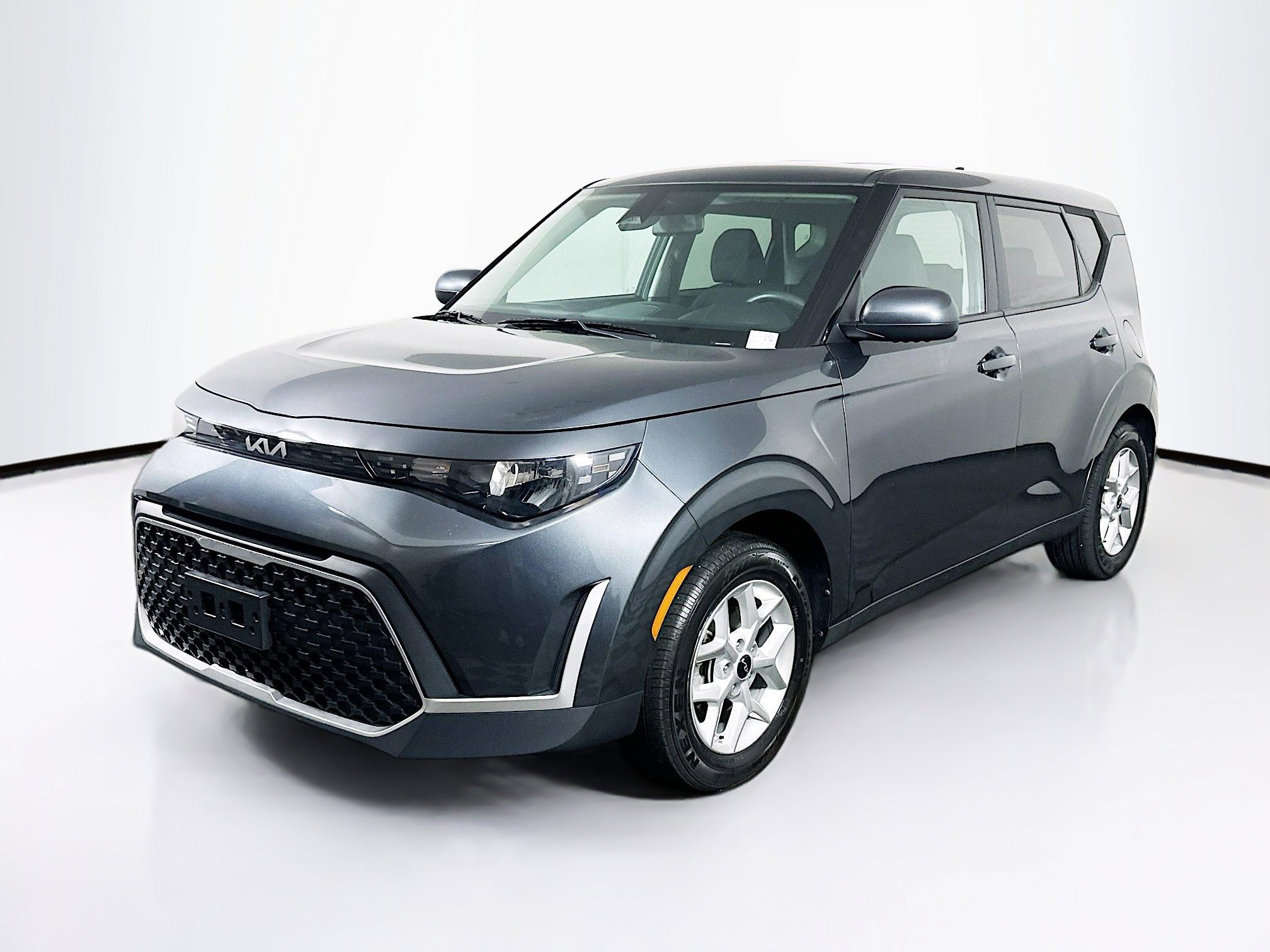 Used 2024 Kia Soul LX w/ Option Group 015 image 3