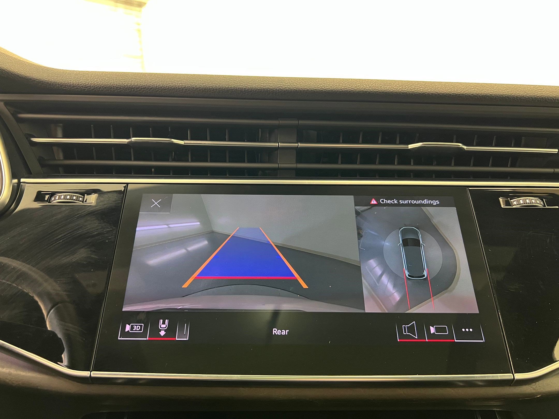 Used 2022 Audi Q7 2.0T Premium Plus w/ Premium Plus Package image 29