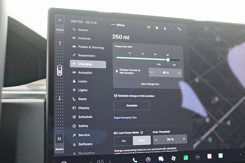 Used 2022 Tesla Model X image 21