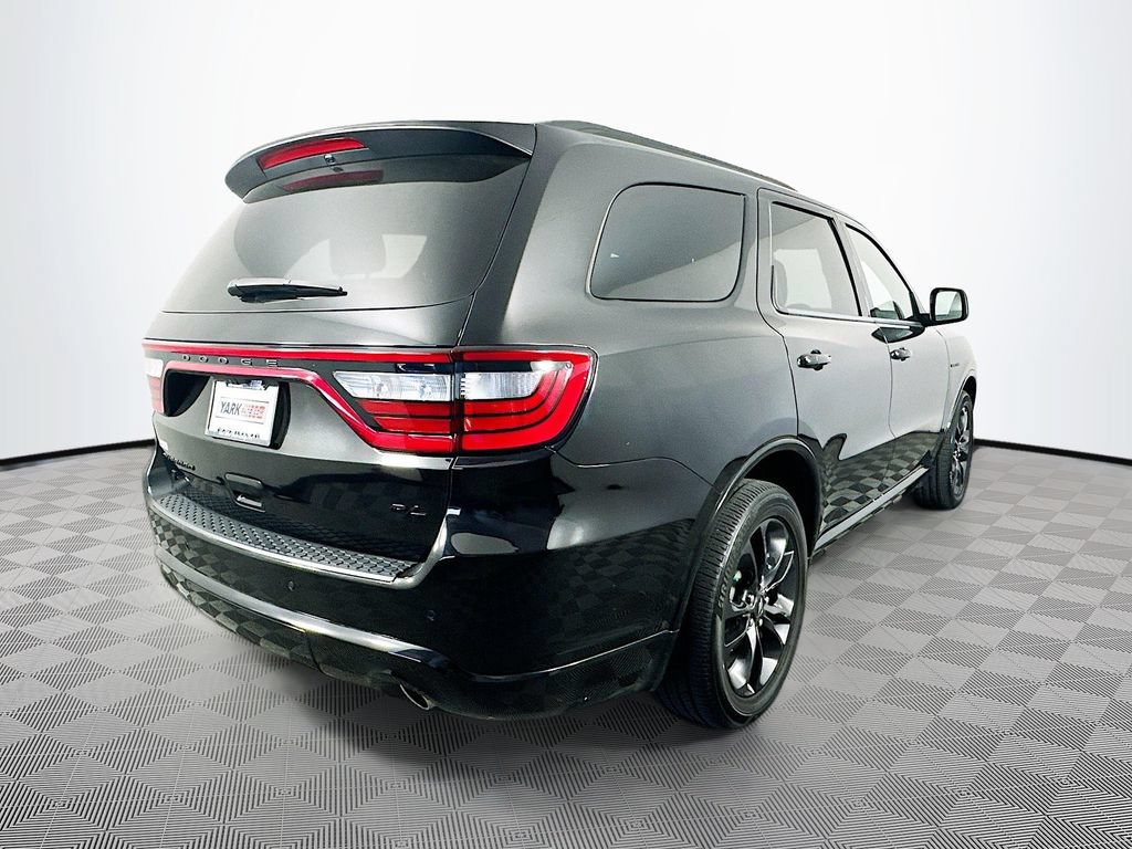 Certified 2023 Dodge Durango R/T w/ Blacktop Package AWD/4WD image 11