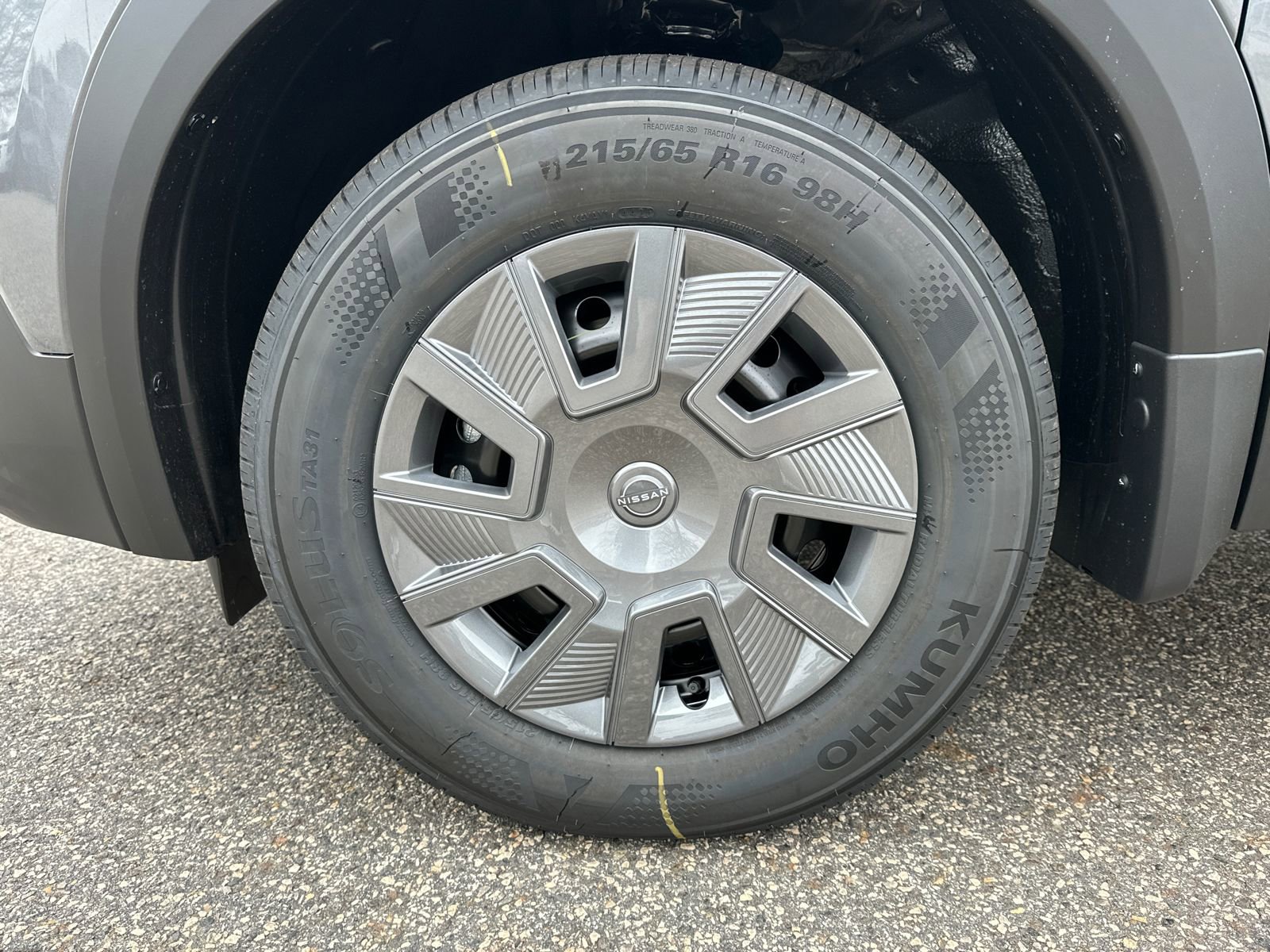 New 2026 Nissan Kicks S w/ Charging Package FWD image 11