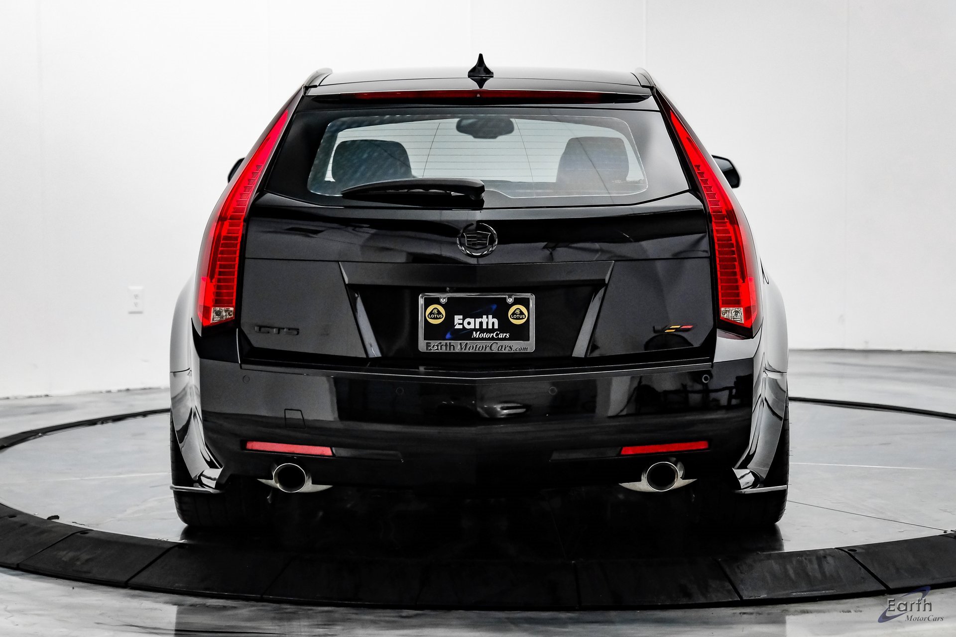 Used 2013 Cadillac CTS V image 10
