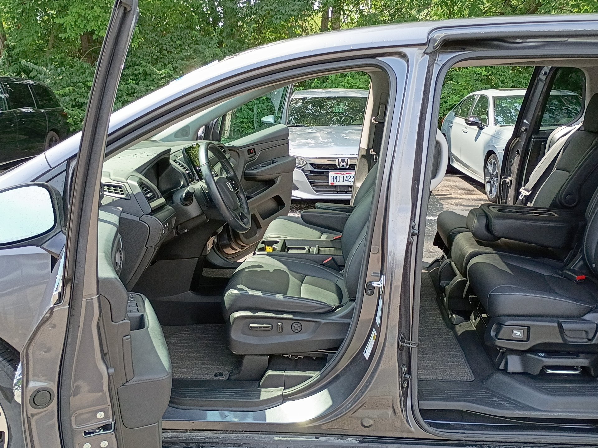 Used 2024 Honda Odyssey EX-L image 11