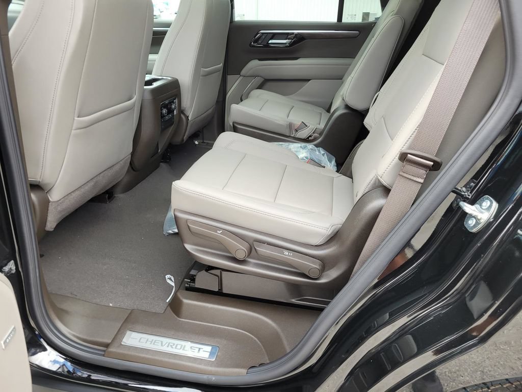 New 2026 Chevrolet Tahoe Z71 w/ Z71 Off-Road Package AWD/4WD image 7