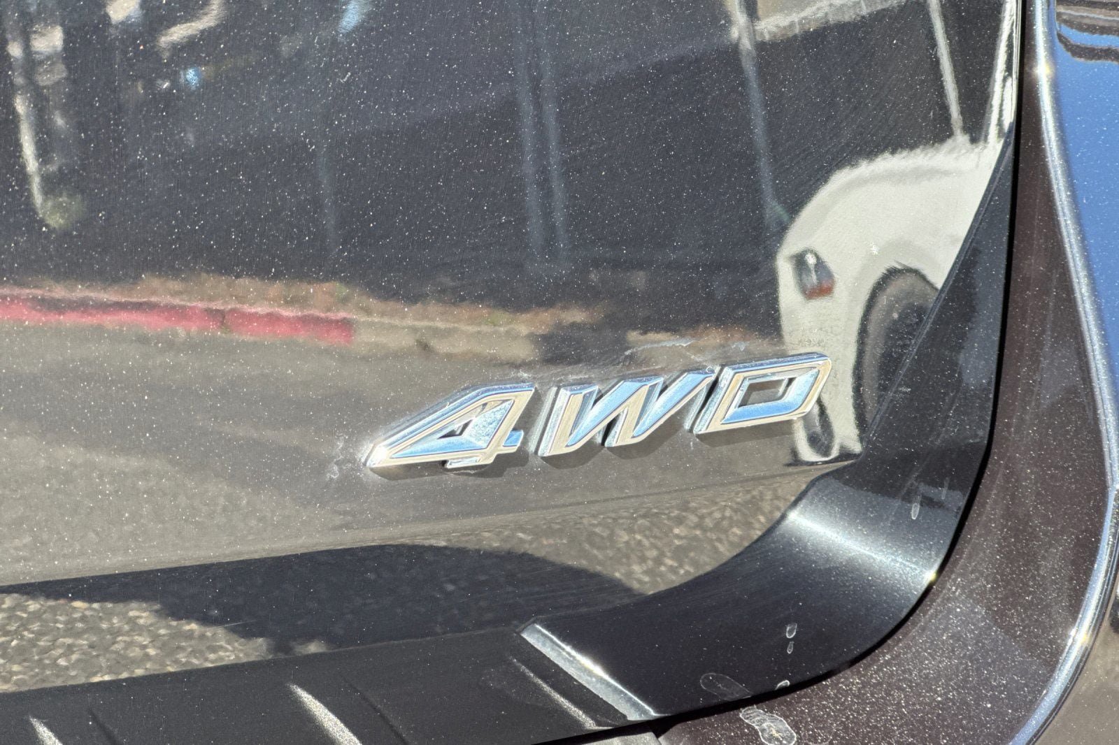 Certified 2025 Ford Explorer ST-Line AWD/4WD image 35