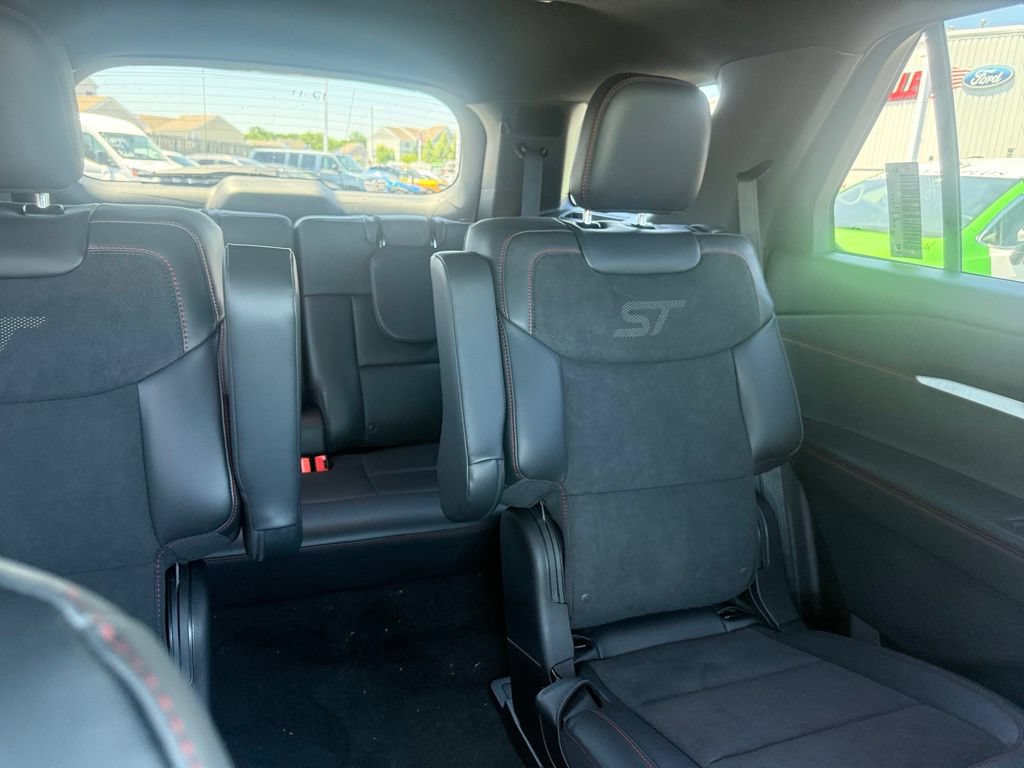 New 2026 Ford Explorer ST w/ Sun And Sound Package AWD/4WD image 65
