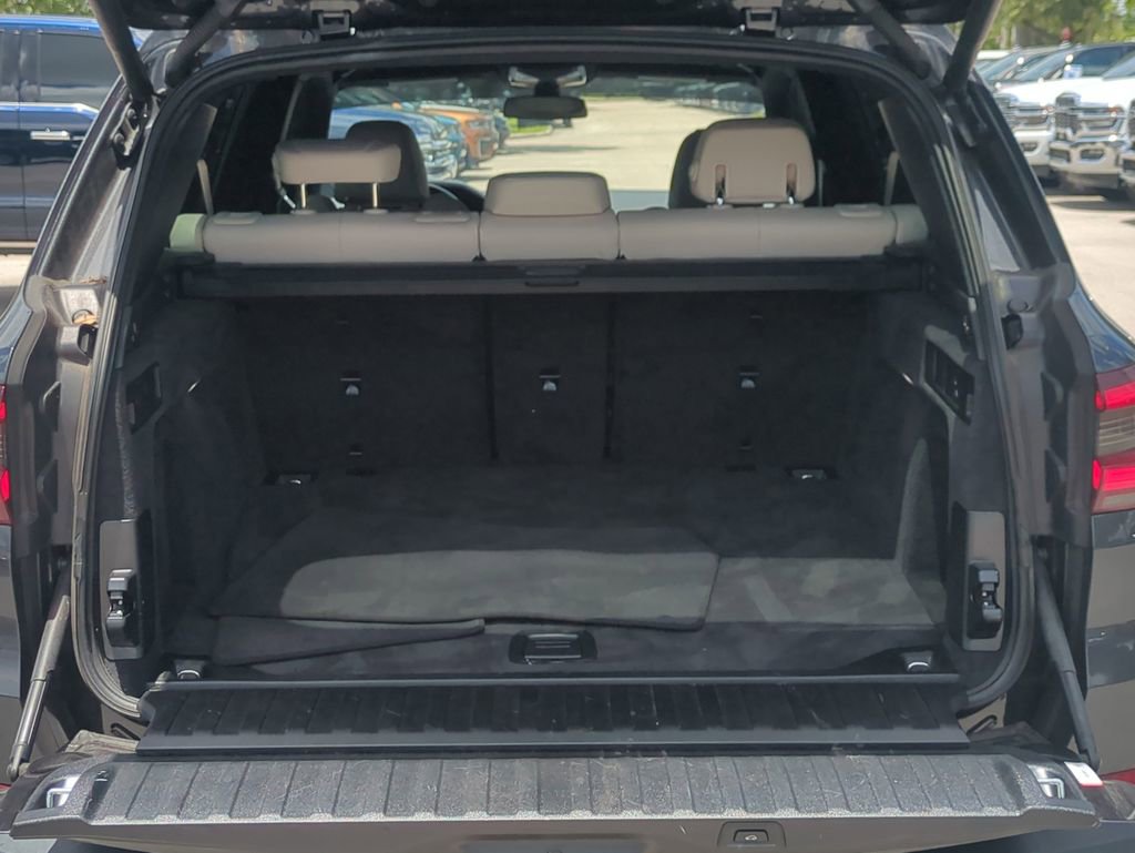 Used 2022 BMW X5 sDrive40i RWD image 14