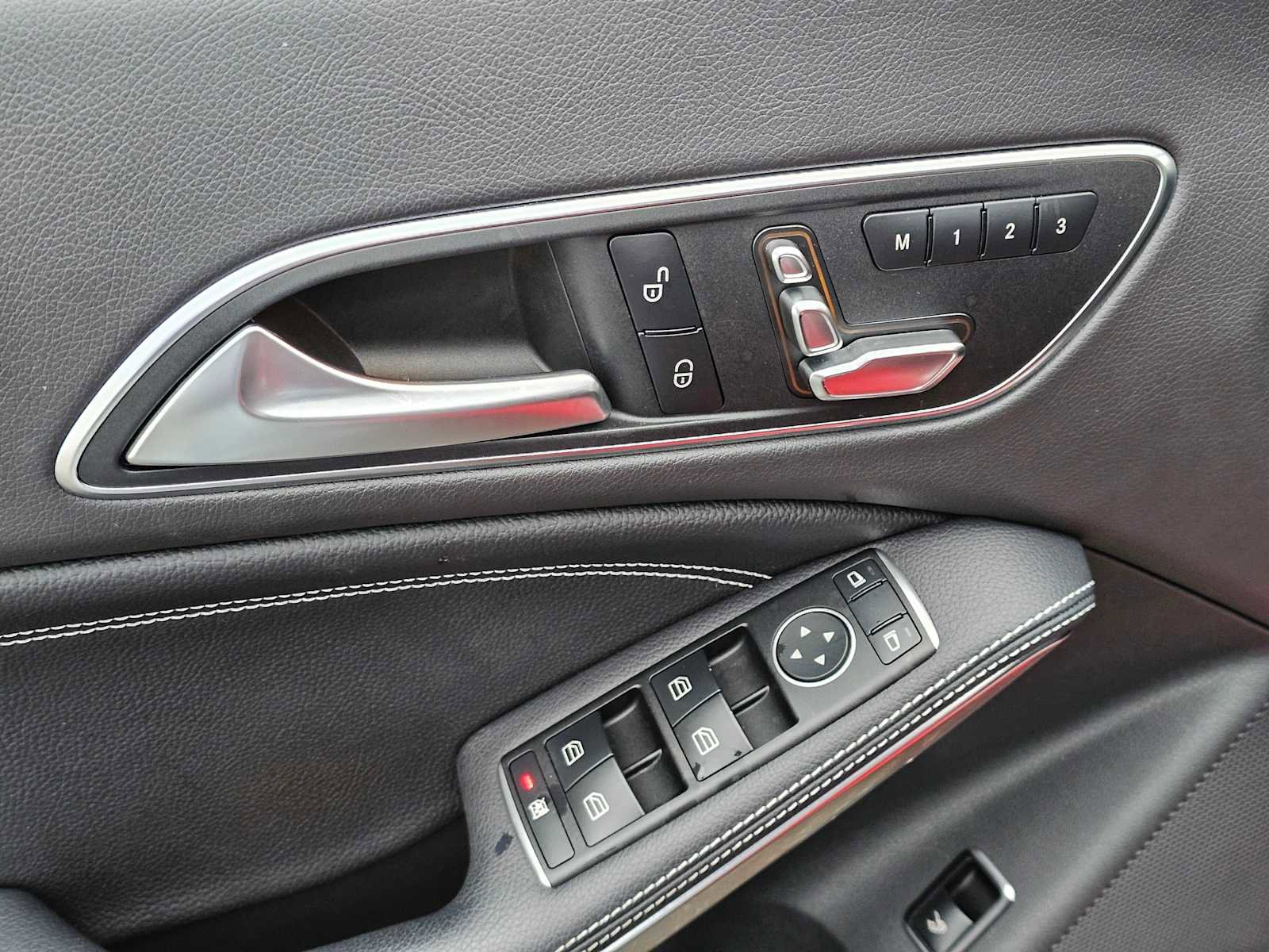 Used 2018 Mercedes-Benz CLA 250 4MATIC image 22