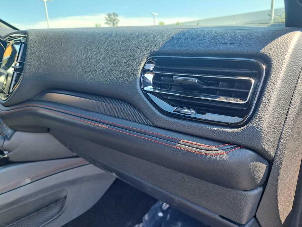 Used 2024 Dodge Durango GT AWD/4WD image 39