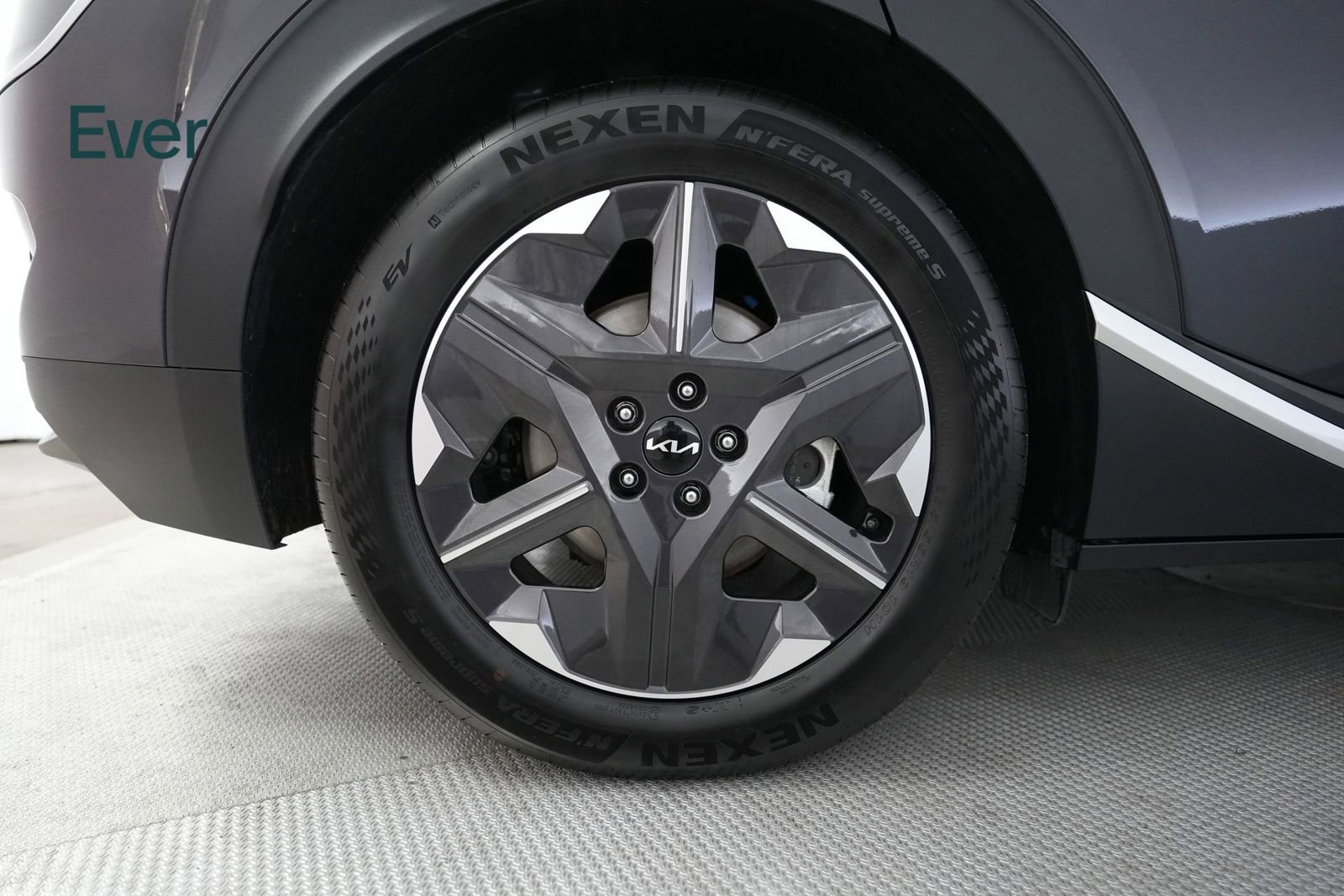 Used 2025 Kia EV6 Light image 20