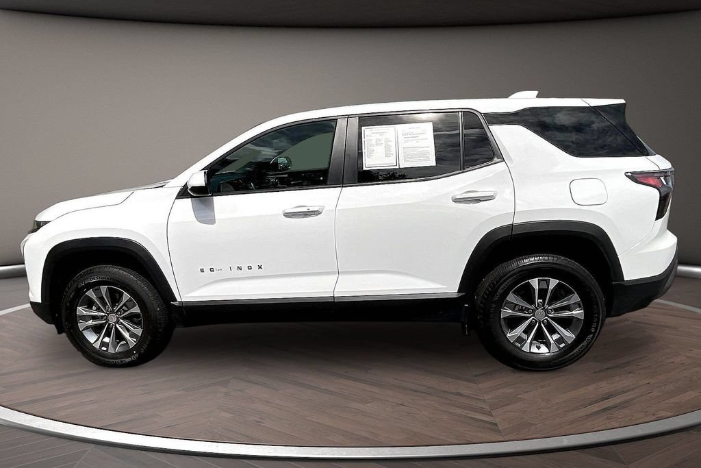 Used 2025 Chevrolet Equinox LT FWD image 7