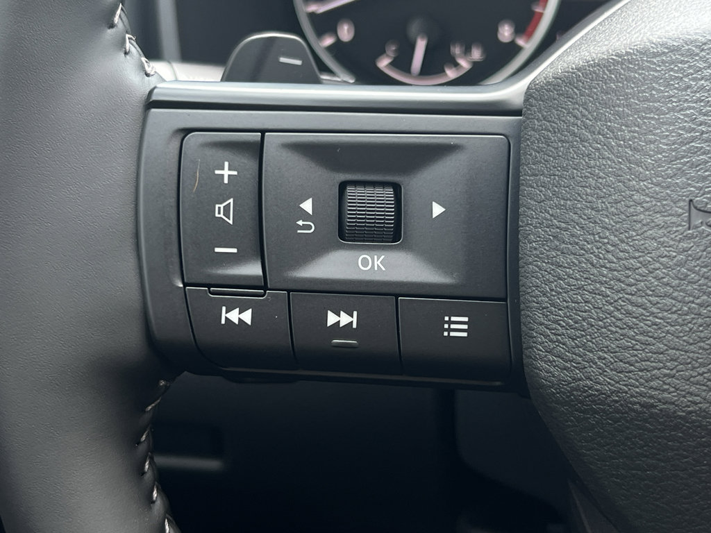 New 2026 Nissan Rogue SV image 28