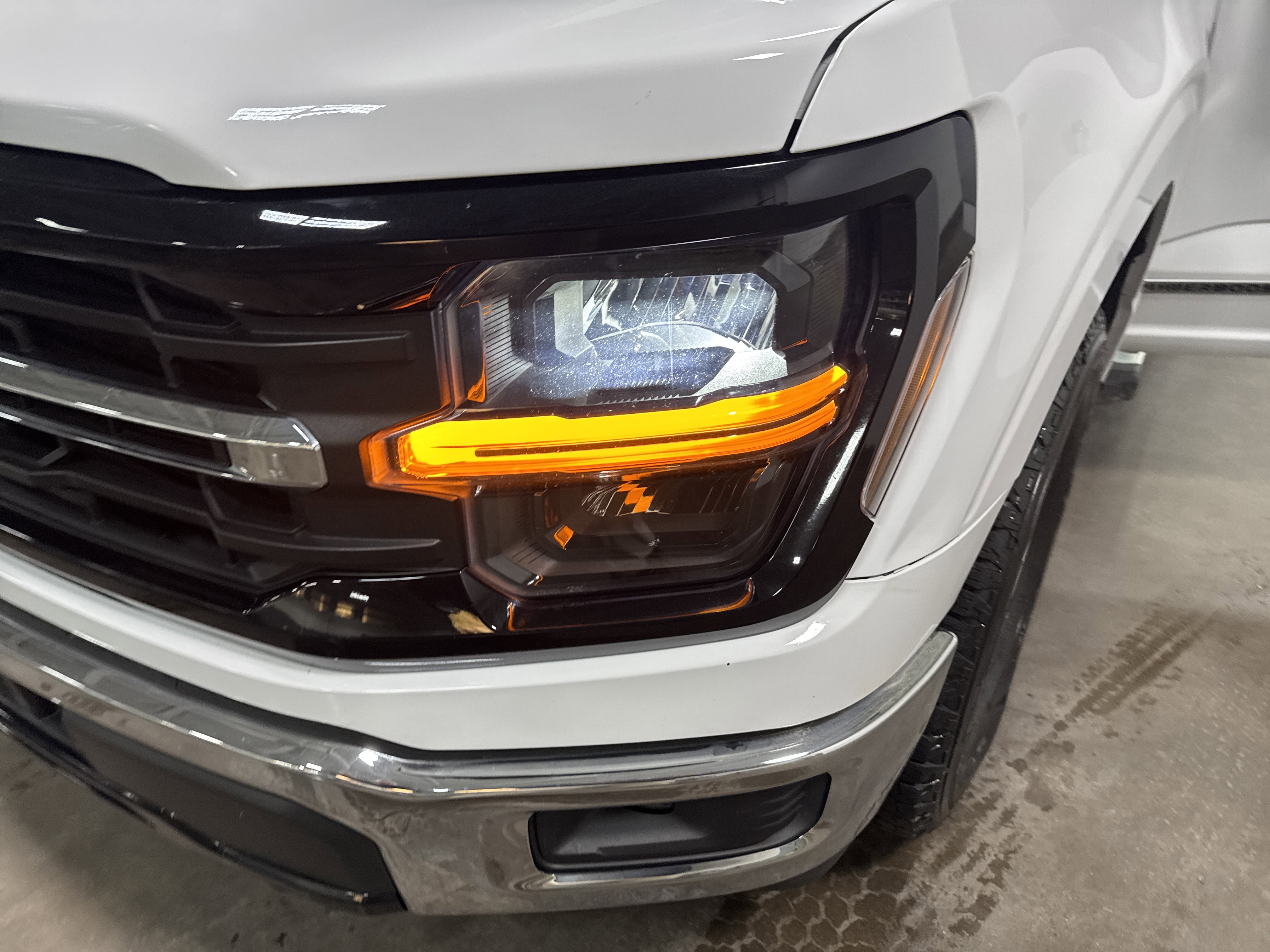 Used 2024 Ford F150 XLT w/ Mobile Office Package image 41