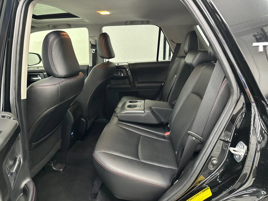 Used 2018 Toyota 4Runner TRD Off-Road Premium AWD/4WD image 21