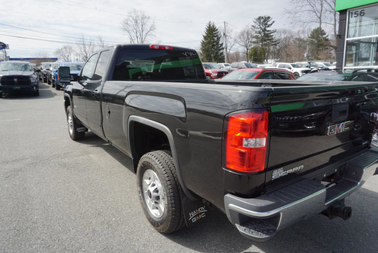 Used 2017 GMC Sierra 2500 SLE w/ HD SLE Preferred Plus Package AWD/4WD image 18