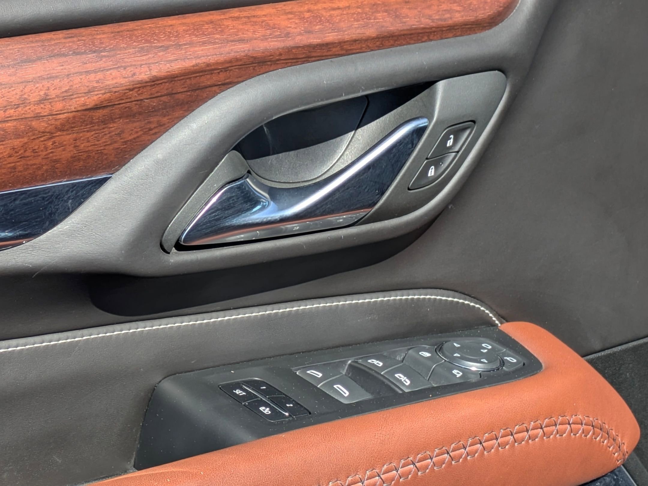 Certified 2023 GMC Yukon Denali Ultimate image 32